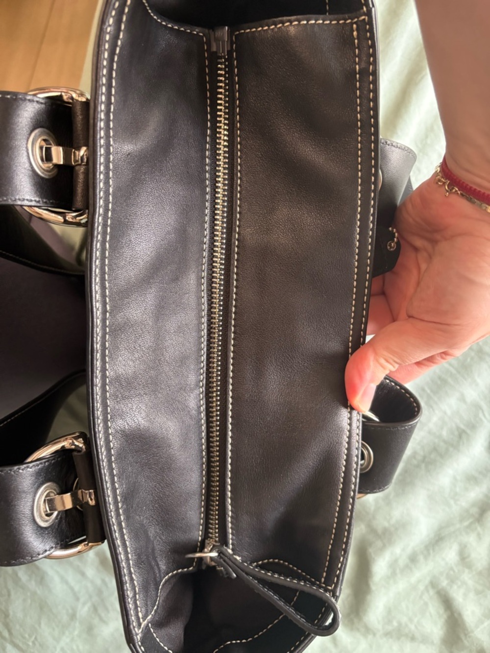 Coach Like New Black Leather Soho Tote Handbag - Picture 9 of 14